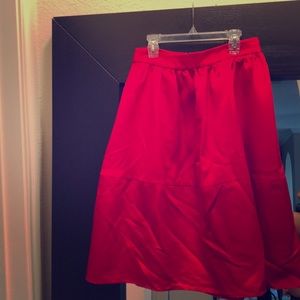 ⭕️Red midi skirt